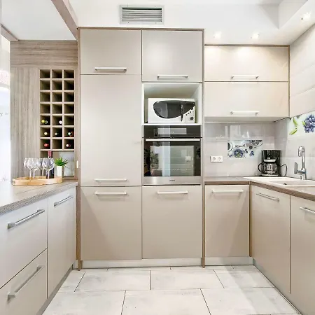 Apartment Sunny Adriatic * Πόρετς